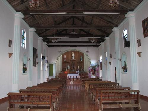 Paseo por Mexico Interior de la Iglesia de Tlaxcala de San Cristóbal de las Casas