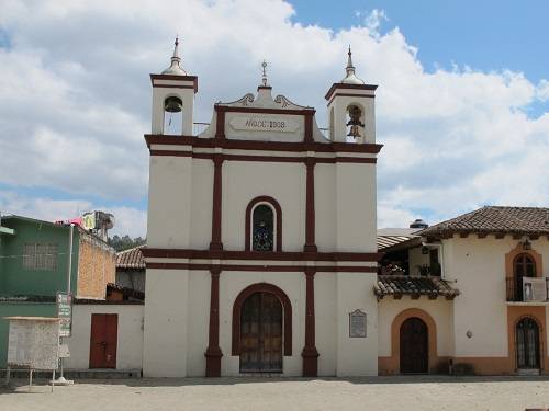 Paseo por Mexico Iglesia de San Ramón de San Cristóbal de las Casas