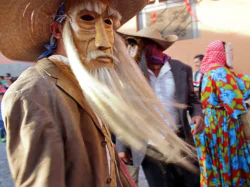 Paseo por Mexico La Leyenda de los Sayacos en Ajijic, Chapala