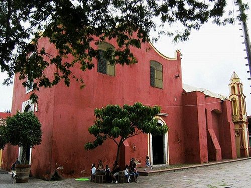Paseo por Mexico Parroquia de San José en Ayala