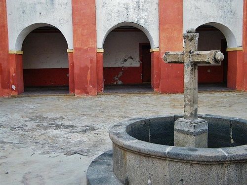 Paseo por Mexico Interior de la Iglesia y Ex-Convento de Santo Domingo de Guzmán en Cuautla