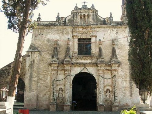 Paseo por Mexico Parroquia El Divino Salvador en Cuernavaca