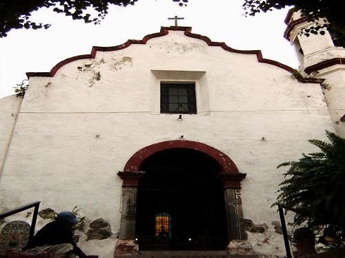 Paseo por Mexico Iglesia Jesús de Nazareth en Cuernavaca