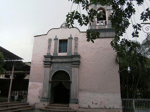 Paseo por Mexico Parroquia de San Francisco de Asís en Emiliano Zapata