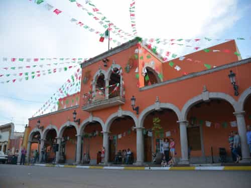 Paseo por Mexico Casa de Cultura de Ahuacatlán