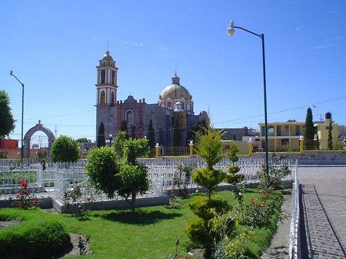 Paseo por Mexico Iglesia Santa Isabel Tepetzala en Acajete 