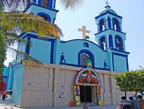 Paseo por Mexico Templo parroquial a Santo Domingo de Guzmán en Huehuetlán el Grande