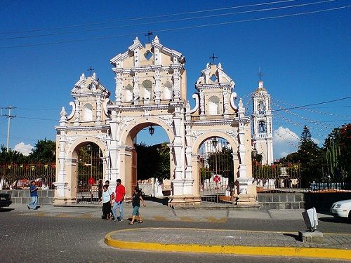 Paseo por Mexico Iglesia del Apóstol Santiago en Izúcar de Matamoros