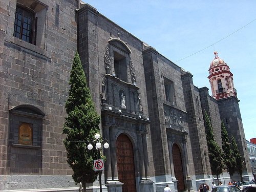 Paseo por Mexico Ex Convento de la Santísima Trinidad en Puebla
