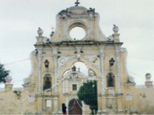 Paseo por Mexico Iglesia de San Jerónimo Tecuanipan