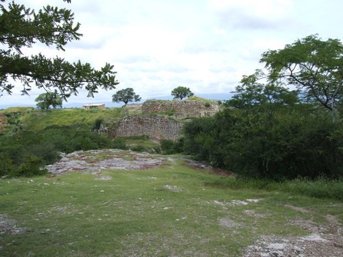 Paseo por Mexico Fortaleza prehispánica en Tepexi de Rodríguez
