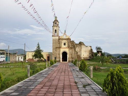 Paseo por Mexico Iglesia de San Luis Chalma en Tlapanalá
