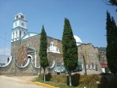 Paseo por Mexico Iglesia parroquial dedicada a la Virgen María en Vicente Guerrero
