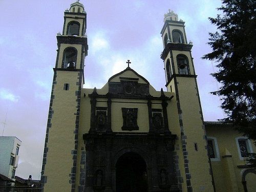 Paseo por Mexico Parroquia de San Pedro y San Pablo en Zacatlán