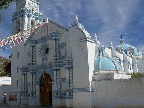 Paseo por Mexico Parroquia de San Martín Obispo de Tours en Zapotitlán