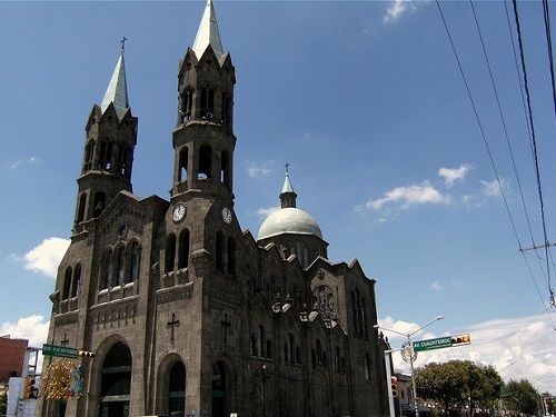 Paseo por Mexico Basílica de Nuestra Señora de la Misericordia de Apizaco