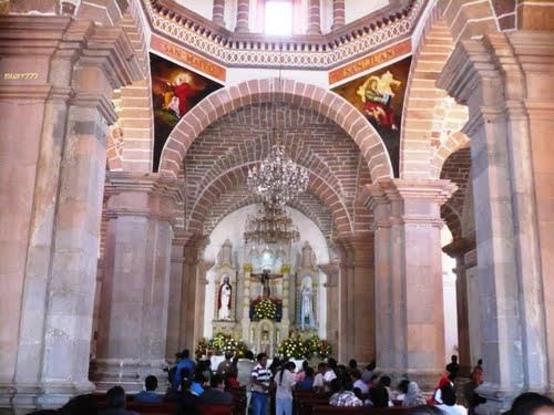 Paseo por Mexico Interior de la Parroquia de San Lorenzo de Cuapiaxtla