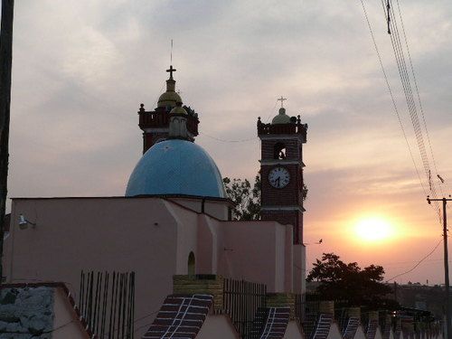 Paseo por Mexico Templo San Simeón en Hueyotlipan