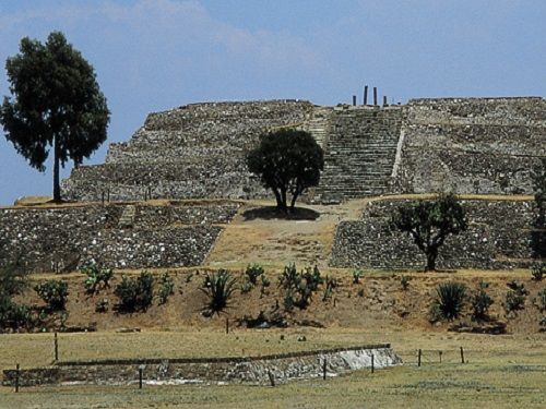 Paseo por Mexico Zona Arqueológica Xochitécatl en Natívitas