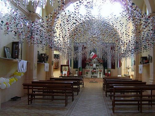 Paseo por Mexico Interior del Templo de Guadalupe en Sanctórum de Lázaro Cárdenas