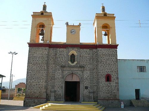 Paseo por Mexico Templo San José Teacalco