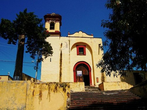 Paseo por Mexico Capilla del Señor del Vecino en Tlaxcala