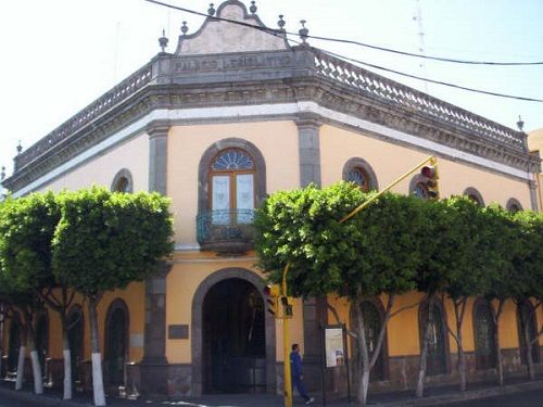 Paseo por Mexico Ex Palacio Legislativo de Tlaxcala