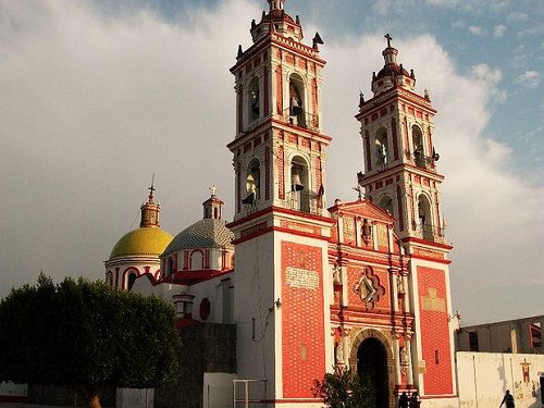 Paseo por Mexico Parroquia Santo Toribio de Astorga en Xicohtzinco