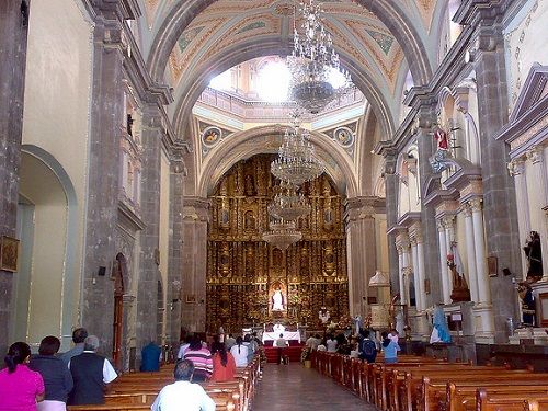 Paseo por Mexico Interior de la Parroquia de Santa Inés en Zacatelco